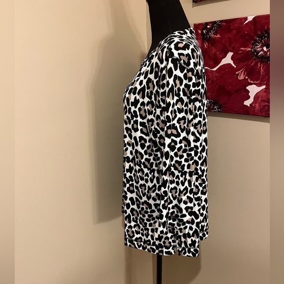 MULTIPLES Three-Quarters Sleeve Leopard  Print Top, size XL - Picture 5 of 11